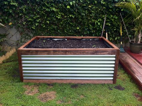 diy galvanized steel and wood garden box|diy metal caddy plants.